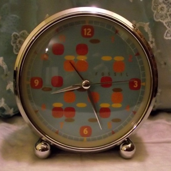 Fossil Other - FOSSIL vintage alarm clock